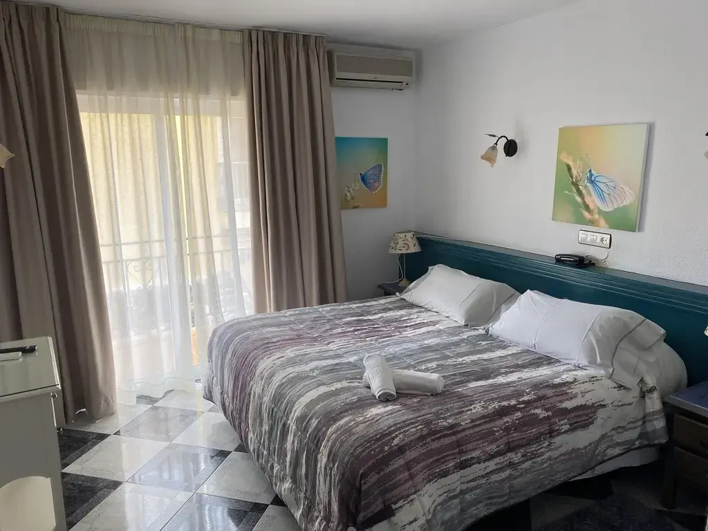 Superior Double with Spa Bath room (full double bed)