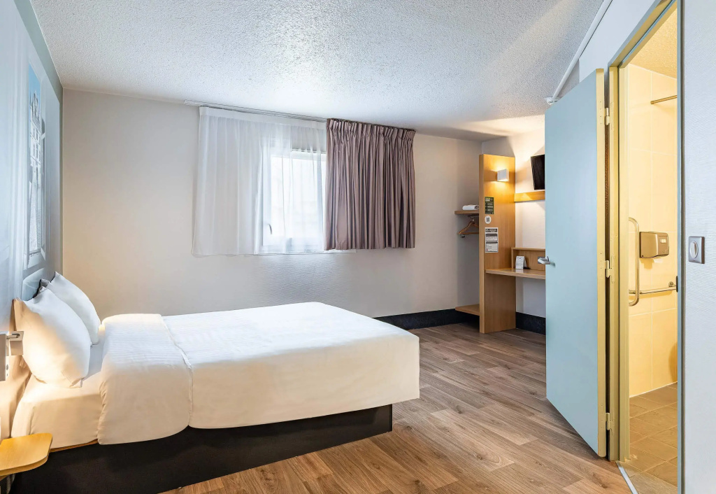 Accessible Double room (full double bed)