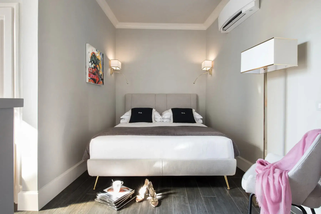 Palazzo Strozzi Double Suite (full double bed)