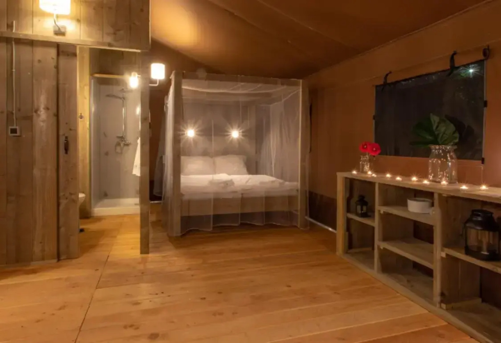 Desert Lodge
