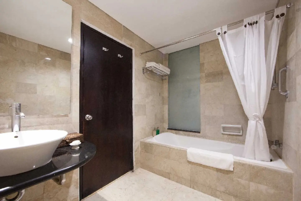 Legian Beach Hotel - Chambres