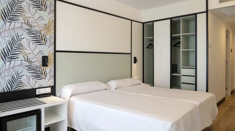 With Terrace Double room (twin beds)