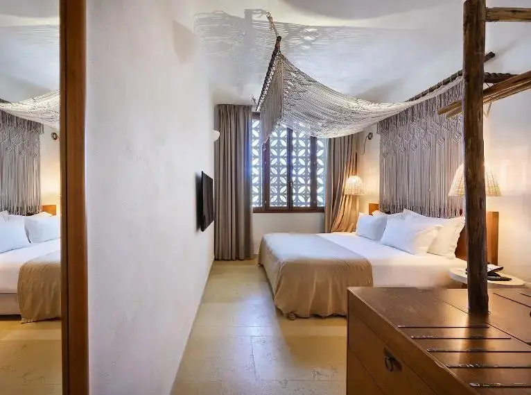 Kedma Quadruple Family Suite