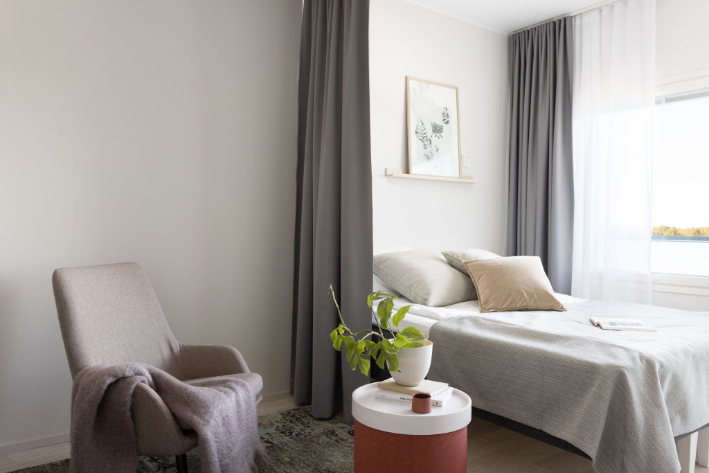 Medium Double Studio (full double bed)