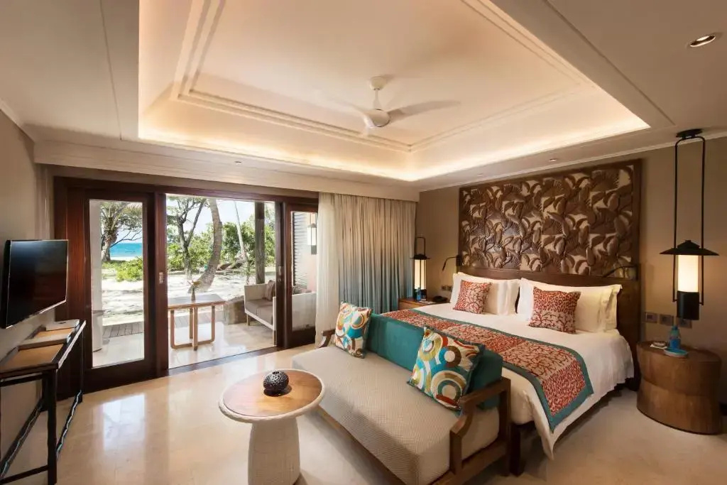 Senior Double Suite (full double bed)
