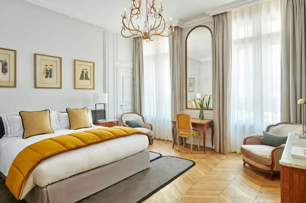 Executive Toits de Paris Double room (full double bed)