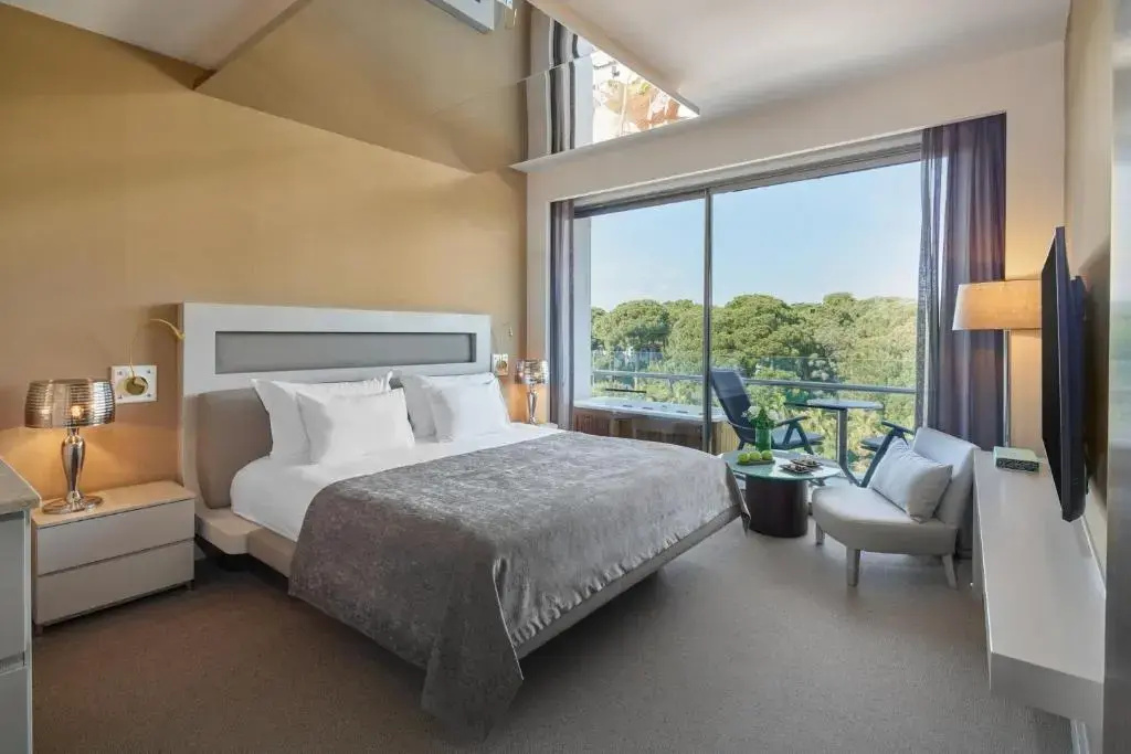 Terrace Family Suite with balcony
