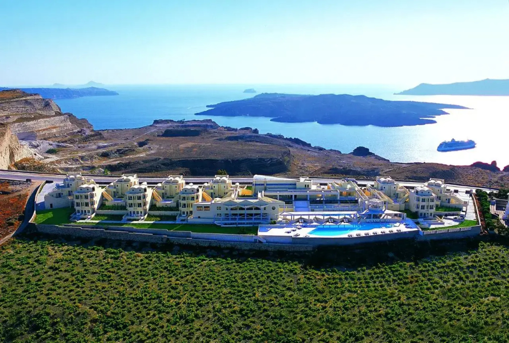 Beach & Waterfront