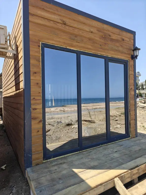 Bungalow with sea view