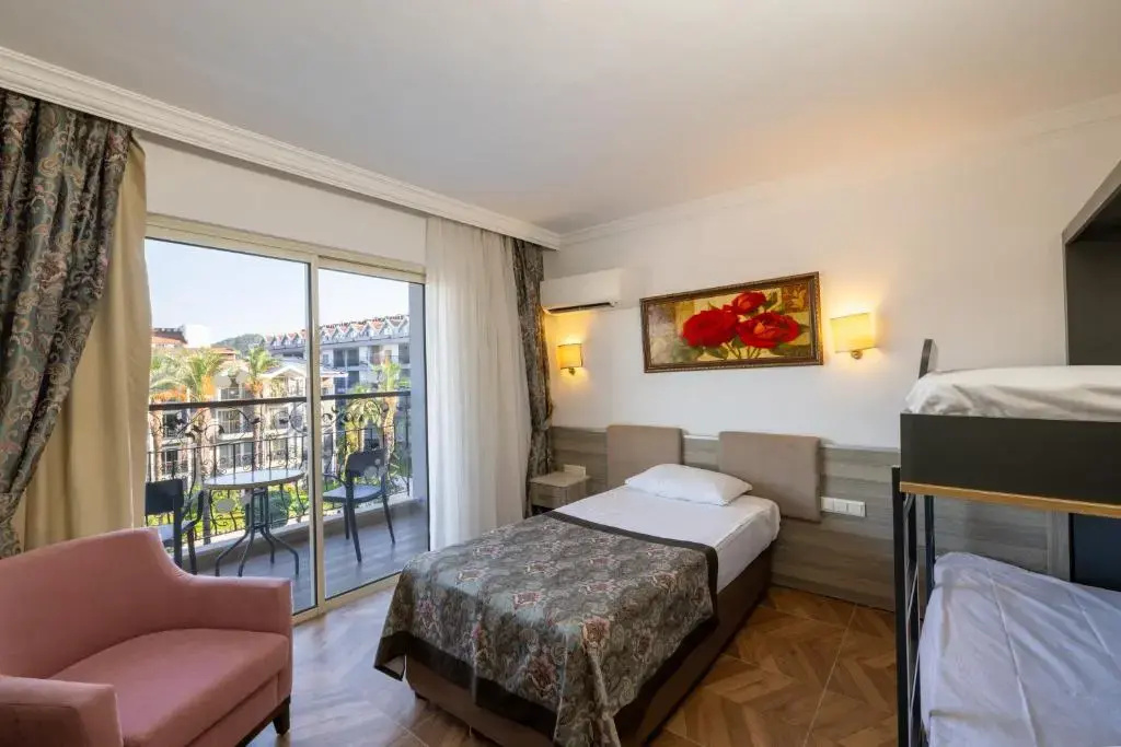 Курорт Crystal Aura Beach Resort & Spa – All Inclusive — фото