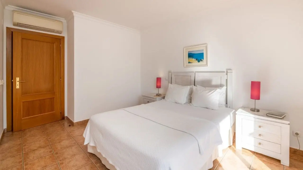 Jardim Da Meia Praia Hotel - Chambres