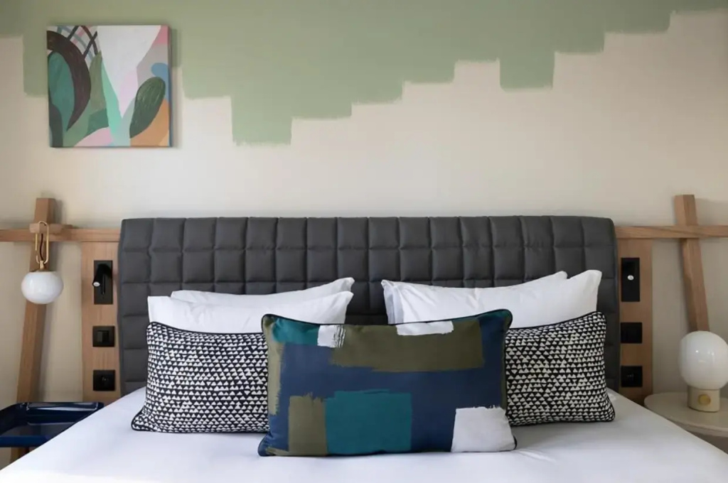 Edgar Prestige Double room (full double bed)
