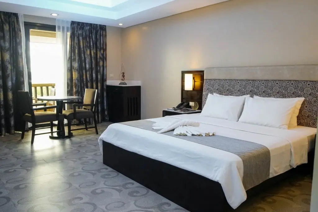 Double Premium room (full double bed)