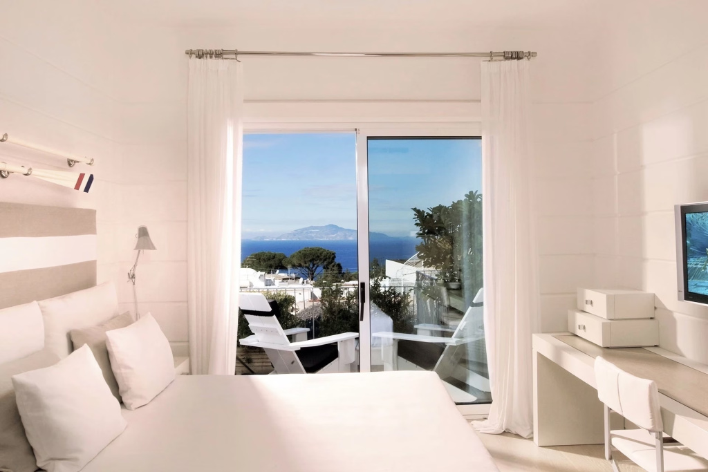 2 Bedrooms Superior Sea Side room
