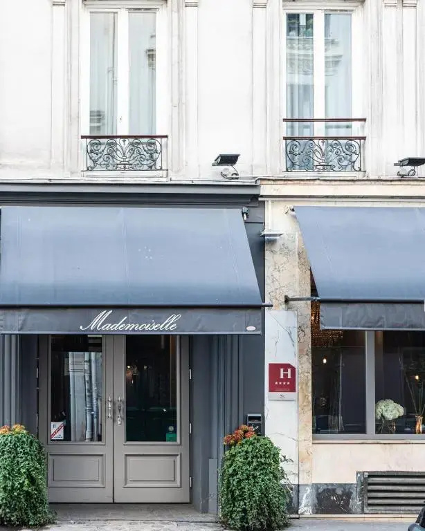 Hotel Mademoiselle — фото