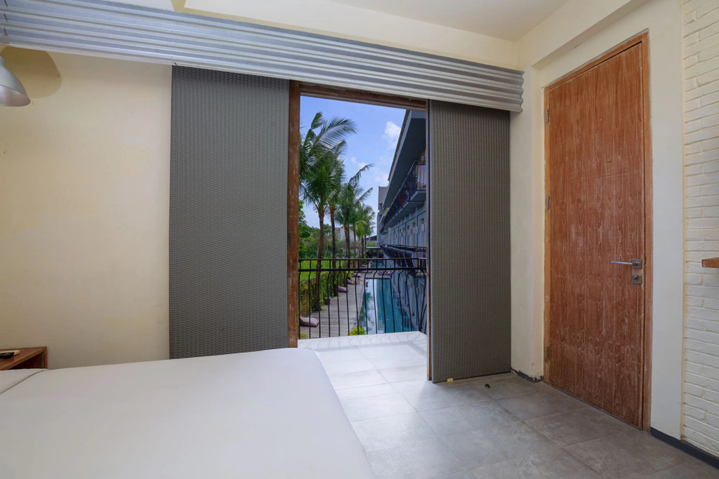 Frii Bali Echo Beach