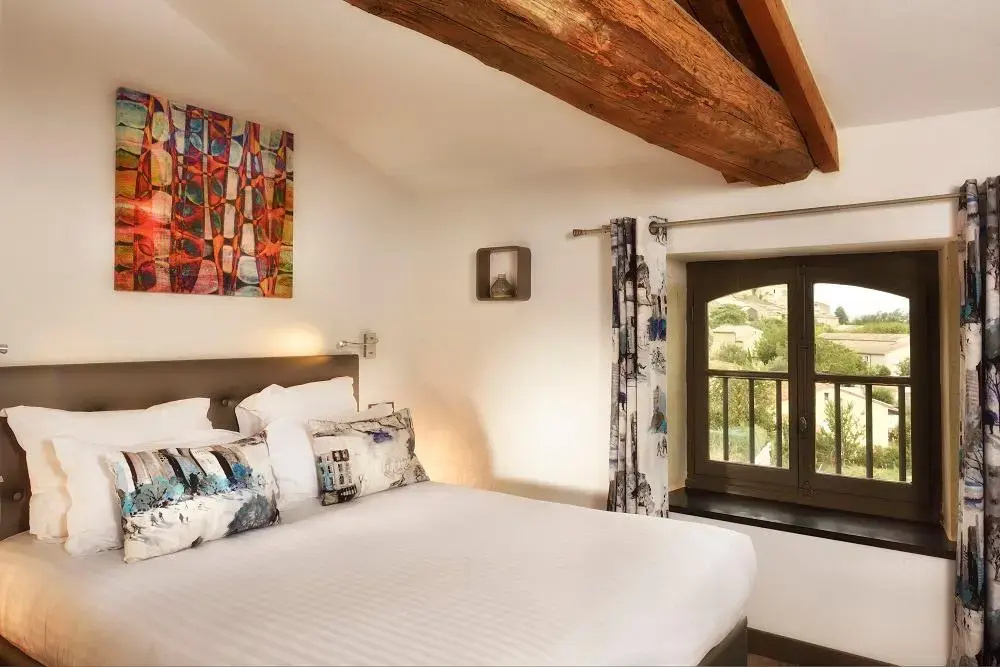 Olivier Double room (full double bed)