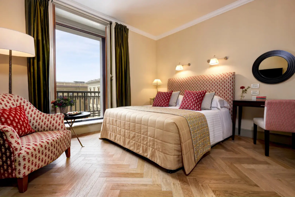 Superior Double room (full double bed)