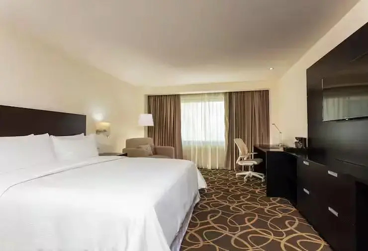 DoubleTree by Hilton Toluca - Chambres