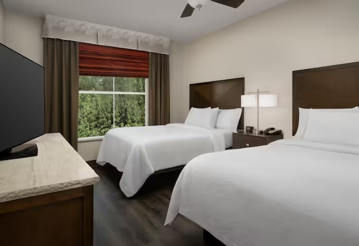 Embassy Suites by Hilton Birmingham Hoover Hotel - Chambres