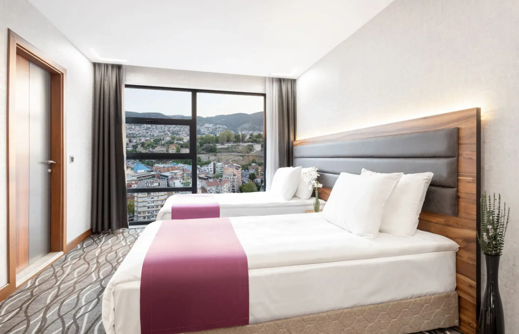 2 Bedrooms Deluxe Suite