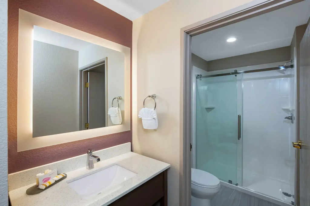 La Quinta Inn & Suites by Wyndham Las Vegas Nellis - Chambres