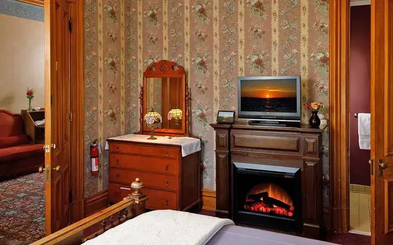 The Kalamazoo House Downtown Hotel & Suites - Chambres