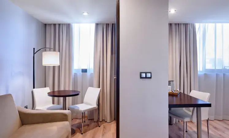 Hotel Turia Granada - Chambres