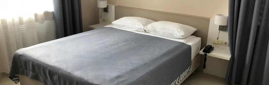 Aleksandrovskiy Hotel Room Type - Double Suite full double bed
