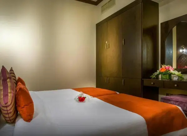 1 Bedroom Classic Double Suite (twin beds)