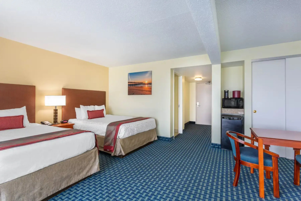 Ramada Plaza by Wyndham Virginia Beach Oceanfront - Chambres