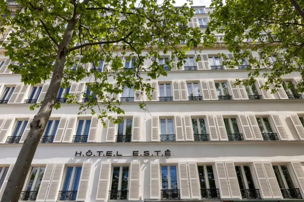 Hôtel Esté — фото