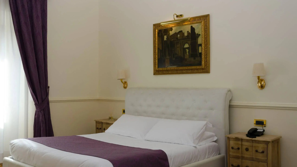 Superior Double room (full double bed)