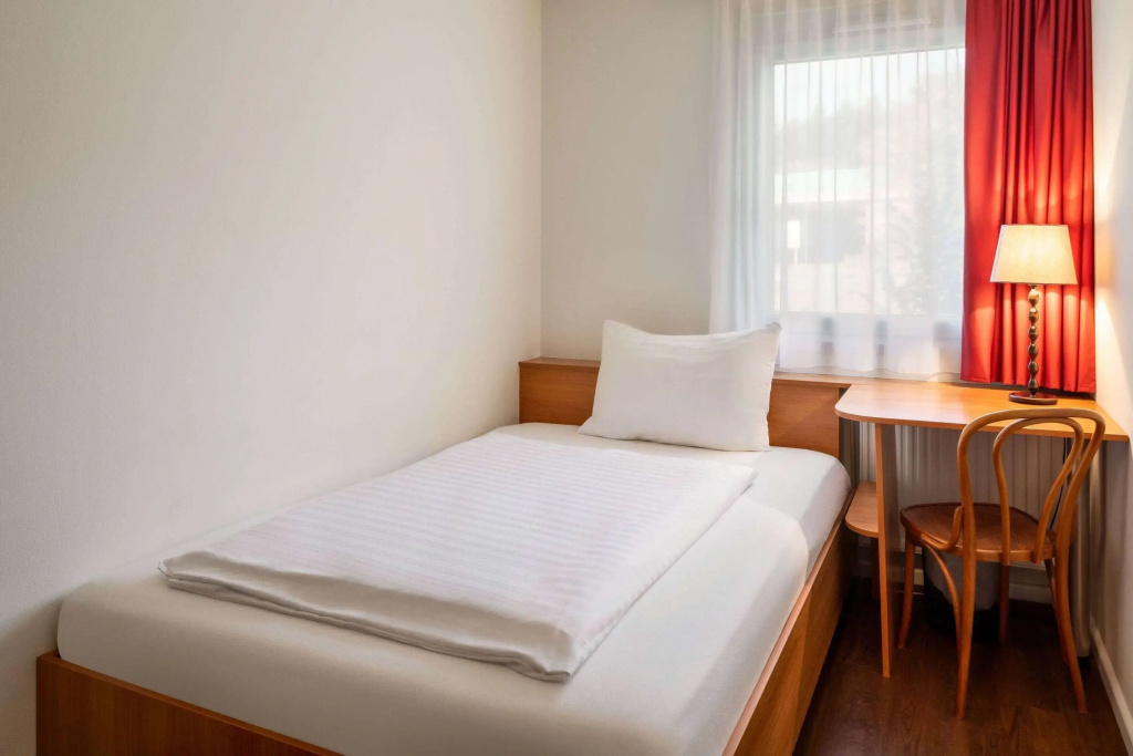 Comfort Single room (single bed)