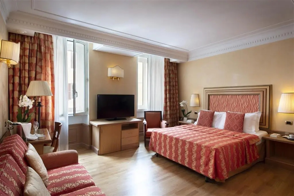 Deluxe Double room (full double bed)