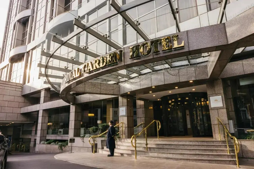 Royal Garden Hotel — фото