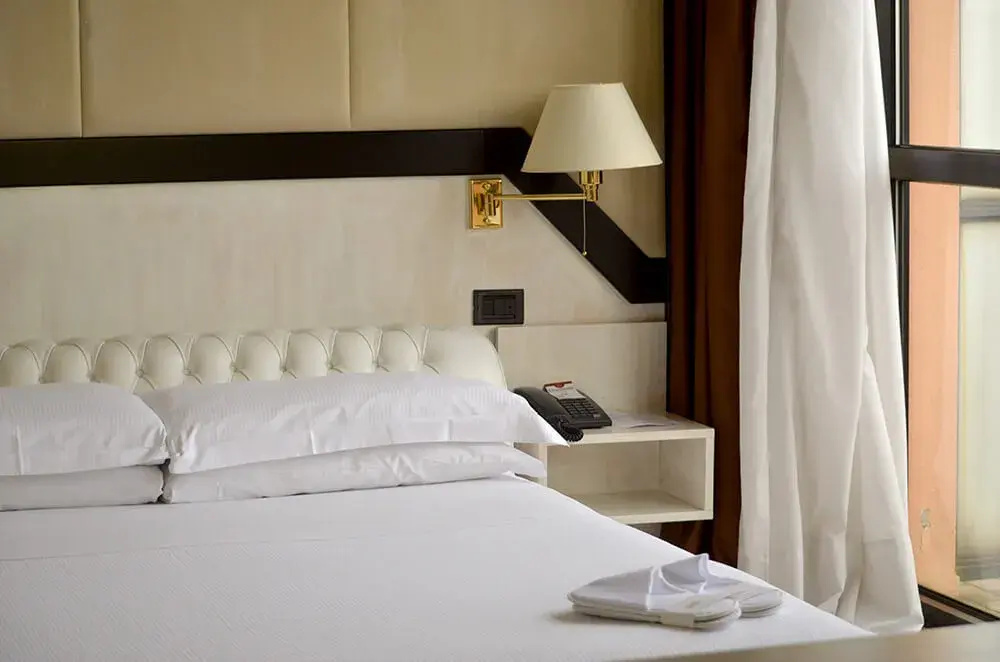 Double Junior Suite (full double bed)