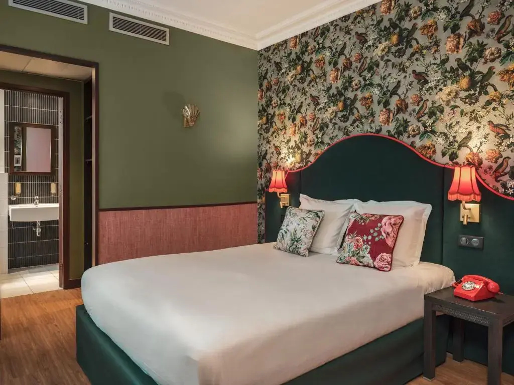 Hotel Brittany 72
