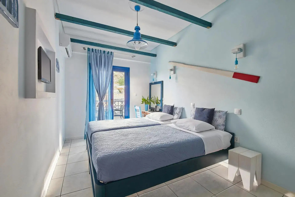 Double room (twin beds)