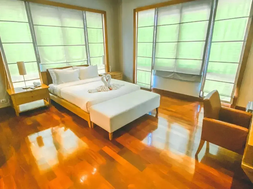 Вилла с 5 комнатами в Royal Sammuk villas