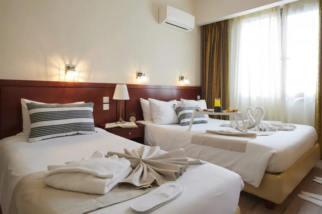 Crystal City Hotel - Chambres