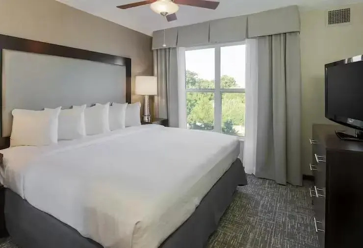 Homewood Suites Southwind - Hacks Cross - Chambres