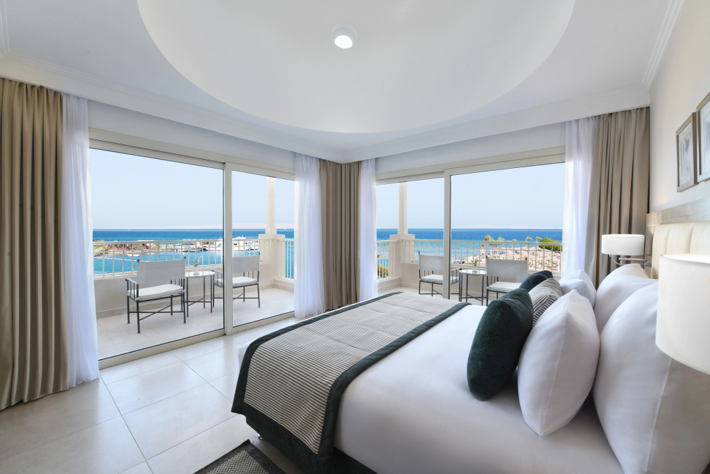 Отель JAZ Elite Casa Del Mar Beach — фото