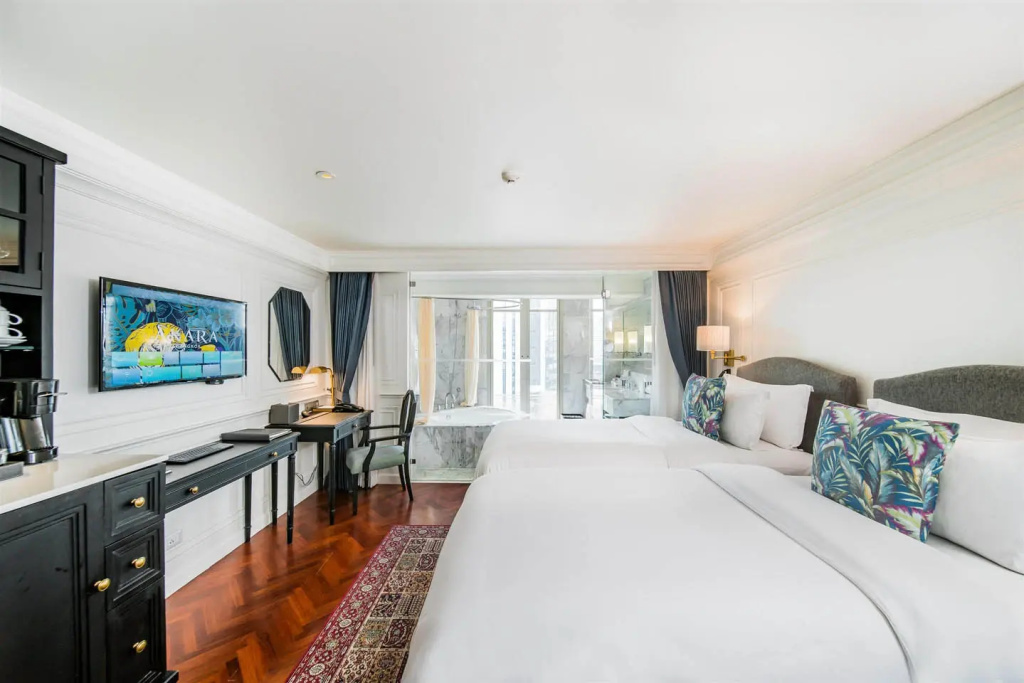 Akara Double Deluxe room (twin beds)