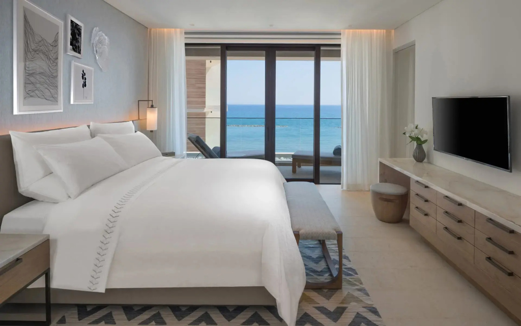 2 Bedrooms Grand Junior Suite with sea view