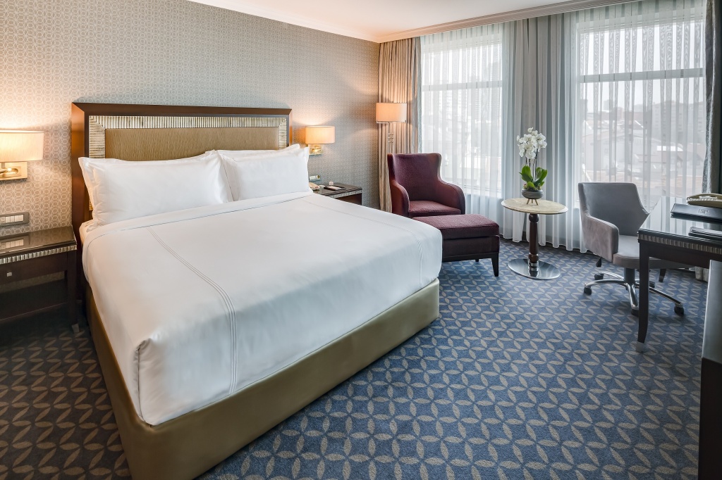 Executive Double room with city view (full double bed)