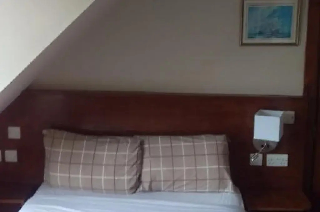 Superior Double room (full double bed)