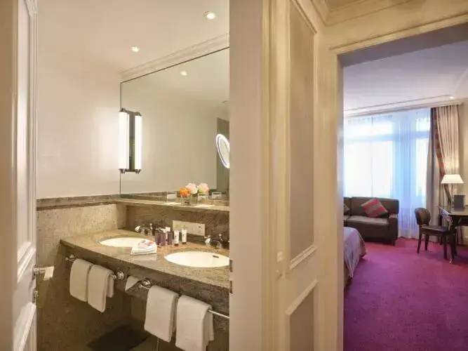 Superior Double room (twin beds)