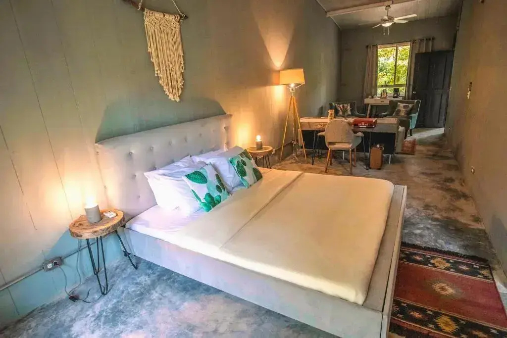 Premium Double Suite with balcony and with jungle view (full double bed)