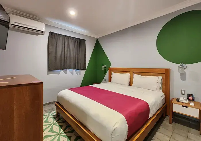 Double Suite (full double bed)